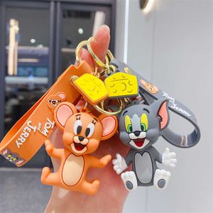Cute cat and mouse Tom and Jerry key chain couple car key chain bag pendant small gift