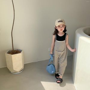 Kläder sätter barn kläder 2023 sommar randiga flicka hängslen byxa eller svart väst baby pojke jumpsuit 2-9t barn outfit