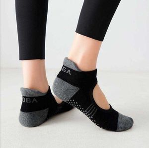 Professionella kvinnor Anti-Slip Yoga Socks Ballte Girls Non Slip Ladies Pilates Fitness Gym Training Sport Backless Toe Sock Breattable Floor Sox Slipper With Grip