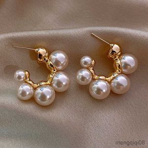 Urok elegancki celebrytka imitaion Pearl kolczyki dla kobiet moda upuszcza kolczyki luksusowe przyjęcie weselne biżuteria R230603