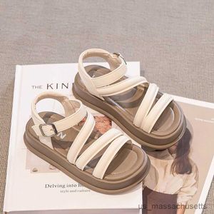 Sandals Girls 'Sandals 2023 Летняя новая легкая роскошная мода детская детская удобная обувь сандалии пляжная обувь бутик R230603