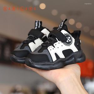 Atletik Ayakkabı Bamilong 2023 Kış Sıcak Çocuklar Moda Bebek Bebek Günlük Rahat Yumuşak Olmayan Kısa Peluş Çocuk Spor ayakkabıları B409
