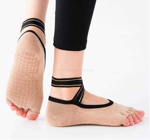 Women Anti Slip Bandage Cotton Fitness Yoga Socks Ladies Ventilation Pilates Ballet exercise floor Sock Gym Dance Ballet Sox with Grip Slippers Alkingline