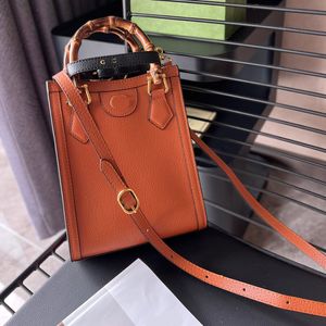 Bamboo Bag Designer Brand Bags 2023 Totes Crossbody Luxurys Handbags Fashion Shoulder High Quality Bag Lady Women Letter Purse Phone Wallet Canvas