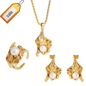 Wholesale Tarnish Free 18K Gold Plated Stainless Steel Jewelry Set Geometrical Freshwater Necklaces for Women