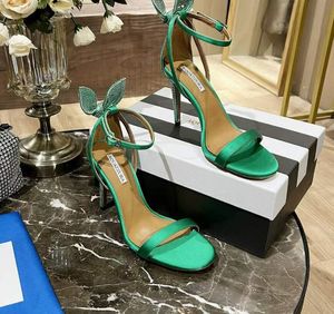 Top luksusowy Aquazzura Bow Tow Crystal sandał sandałowy slingback kryształowe wiry TOecaps Pumps Speined Stop Party Wedding, biały, zielone wysokie obcasy EU35-43