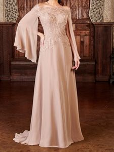 Chiffon Mother of the Bride Dresses Long aftonklänningar Stropplösa långa ärmar Back Applique Prom -klänningar