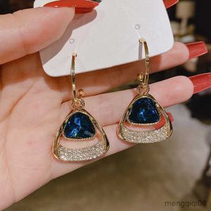 Cazibe Mavi Kristal Geometrik Damla Küpeler Kadınlar İçin Küpeler Parlak İçi Boş Üçgen Dungle Düğün Partisi Mücevher Hediyeleri R230603