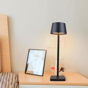 Bordslampor Modern LED -lampa USB -laddningsbar beröring Dimning Desk Light Aluminium Arcylic Nordic Simple Restaurant Cafe Bar