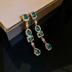 Charm Classic Geometric Green Crystal Drop Earrings for Women Long Luxury Design Girls Party Jewelry R230603