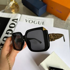 Designer Sonnenbrille für Frauen klassische Brille Goggle Outdoor Beach Sonnenbrille für Mann mischen Farbe optional mit Box Polarisierter Licht Trend gut