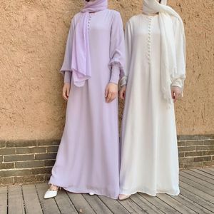 Abbigliamento etnico Eid Mubarak Dubai Vestito da donna musulmana Chiffon manica lunga Bottone modesto Abaya islamico per signora Caftano marocchino Turchia