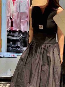 Grundlegende Freizeitkleider Designer Pure Lust Style Schwarzes ärmelloses großes Swing-Bodenkleid mit schmaler Taille für einen eleganten Sinn, kleines Partykleid, lang C805