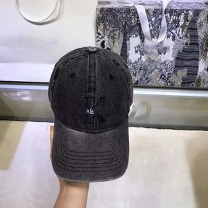 Top Caps Mektubu Nakış Beyzbol Kapağı Jean Moda Erkek ve Kadın Seyahat Kavisli Ağsız Ördek Dil Kapağı Açık Boş Zaman Güneşlik Şapka Top Caps7