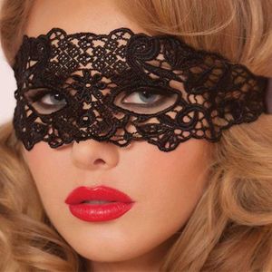 Maschere per il sonno Donne Hollow Black Lace Half Eye Face Mask Prom Puntelli per feste Costume Maschera per Halloween Maschere per feste sexy per donne all'ingrosso J230602