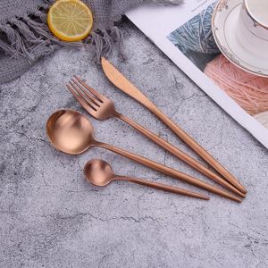 Set di stoviglie Set di posate in oro rosa Coltello da bistecca in acciaio inossidabile Cucchiaio forchetta Utensili per il servizio da tavola Stoviglie creative