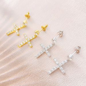 Diamond Pass Test 925 Sterling Silver Bling Moissanite Cross Studs Kolczyki Biżuteria dla dziewcząt Kobiety Nice Gift Studs