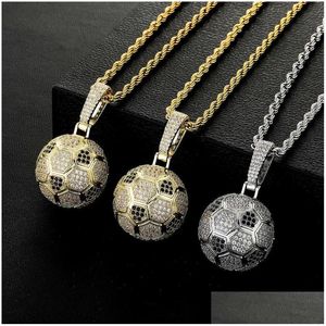 Kolye Kolyeler Erkek Futbol Kolye Futbol Hiphop Spor Kübik Zirkonya Fan Bayrağı DIY 14K Gold Shiny Hip Hop Rock Taş Rappe Dhrxo