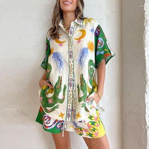 Kvinnors träningsduits Summer Fashion Cartoon Print Beach Shorts Suits Casual Woment Two Piece Set Boho Short Sleeve Lapel Button Shirt Blosue