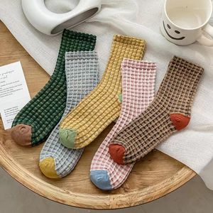 Women Socks Vintage European Waffle Low Saturation Solid Four Seasons Half Stockings Girls Retro Plaid Middle Tube Short Sock