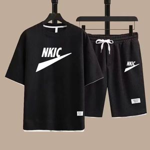 2023 yaz moda iki parçalı spor marka tişört şort takım elbise rahat erkek seti baskılı spor çabuk kuruyan tişört erkek setleri