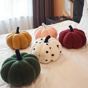 Bambole di peluche Vintage Color Pumpkin Shaped Plushie Pillow Nordic Style Room Decor Dot Point Sofa Living Comodino Bed Cushion 230603