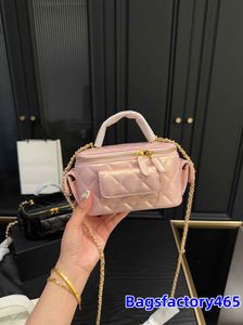 Kadınlar Crossbody Bags Omuz Çanta Tasarımcısı Lüks Mini Taşınabilir Kutu Tinik Kozmetik Kasa Ruj Bag Bayanlar Moda Çantalar Altın Zincir Vanity Trunk Bag 16cm