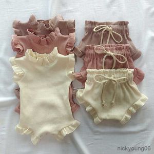 Set di abbigliamento 2 pezzi Set di vestiti per bambina infantile Waffle Cotton Ruffle Newborn Vest Pagliaccetto Top Bloomer Shorts Suit Abiti estivi