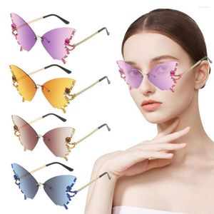 Okulary przeciwsłoneczne Ramy luksusowe diamentowe motyle dla kobiet y2k vintage bez obrębów groźne okulary przeciwsłoneczne kształt plażowy lato