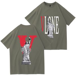 Mode mens t skjortor kvinnor vlone designers t-shirts tees kläd topps mans casual bröst bokstav vlones skjorta lyxiga kläder polos hylsa kläder män hip hop green