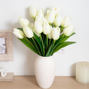 Fiori decorativi Seta Tulipani artificiali Bianco 5 teste per la decorazione del giardino di casa Bouquet finto Decorazioni per la tavola della camera da letto di nozze Forniture