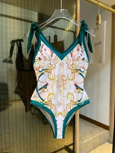 Costumi da bagno da donna Il designer di lusso europeo progetta un nuovo bikini stampato in un unico pezzo