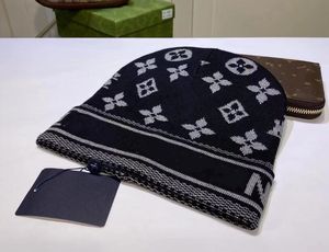 Bonés de caveira de design moda gorro de malha pontilhado moda boa textura chapéu legal para homem mulher alta qualidade 5561