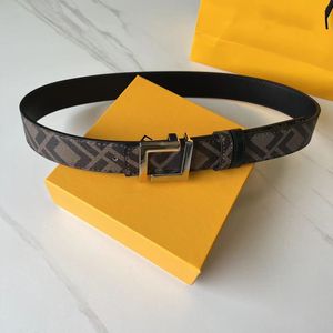 Fashion leather with box Italy's new leisure belt men's and women's business luxury letter buckle