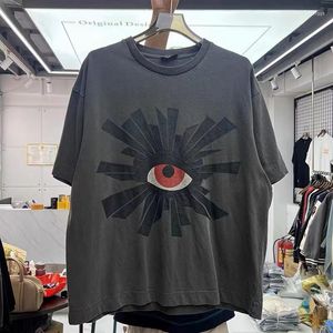 Camisetas masculinas Creative Fun Eye Espuma Estampada Camiseta de Manga Curta para Homem