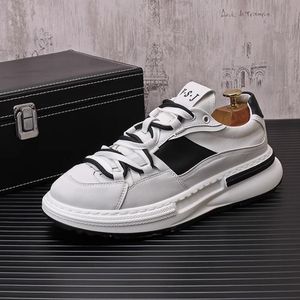 2024 Fashion estate traspirabile traspirante con il fondo di fondo sneaker casual sneaker hip hop street zapatos hombre a22