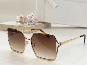 Sunglasses For Men Women Summer Designers 40247 Style Anti-Ultraviolet Retro Plate Full Frame Random Box