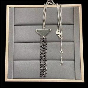 iced out pendant necklaces designer couple jewelry classic mens chaindesigner jewelry women black triangle pendants Sterling Silver necklace luxury necklace