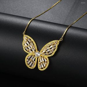 Chains Aesthetics Choke Necklace For Women Iced Out Butterfly Pendant Neck Chain Gold Color Girls Korean Style Jewelry Wholesale