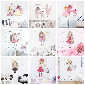 Prenses Duvar Etiketleri Karikatür Unicorn Stickers Vinil Dekoratif Duvar Dekor Poster Çocuklar İçin Kız Odaları Bale Kız Duvar Sticker