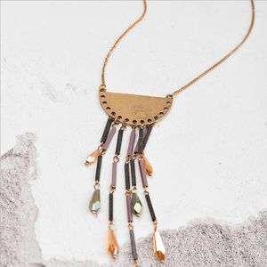 Pendant Necklaces Bohemia Metal Tube Tassel Necklace For Women Elegant Layer Glass Dangle Ethnic Geo Moon Sweater Chain