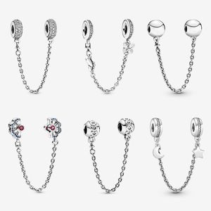 925 Sterling Silver Charms Pärlor Original Butterfly Flower Star Safety Chain Charm Fit Pandora Armband DIY SMYELLT FÖR KVINNSFIL LEVERANS