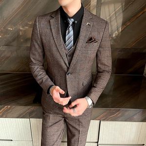 Suits (Jackets+Vest+Pants) Male Korean Blazers slim check British business suit Men three piece wedding bridegroom man dress M5XL