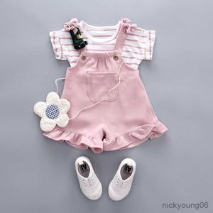 Clothing Sets 2pcs Cute Toddler Baby Girl T-shirt and Suspender Shorts Outing Clothes New Fashion Bay Suits (No Shoes No Bag)