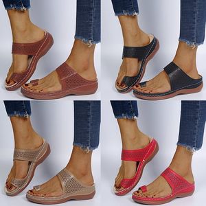 Sapatos femininos plus size retrô boêmio sandálias de cunha ocas sandálias femininas casuais com sola grossa respirável 35-43