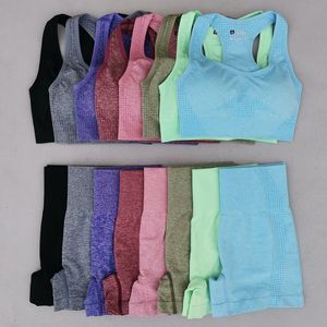 Yoga outfit Summer Seamless Yoga Set Women Gym Clothing Fitness Workout Sportwear Padded Sports Bh High midjeshorts Suits 2 Piece Outfits 230605