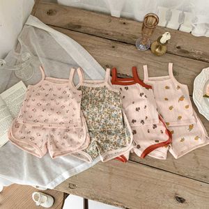 Set di abbigliamento Pigiama per bambina e neonato Set estivo sottile per neonato in rete con canotta e pantaloncini