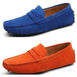 Versatili scarpe nere in vera pelle di fagiolo per uomo estate nuove scarpe casual coreane in pelle, scarpe traspiranti e pigre, calpesta la tendenza delle scarpe da uomo