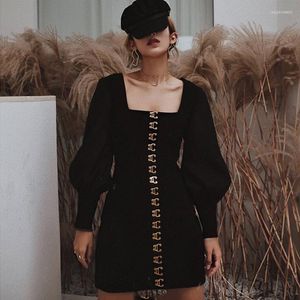 Casual Dresses Vintage Black Velvet Dress For Women Elegant Lantren Sleeve Square Neck Party Fashion Designer Woman Clothes G913