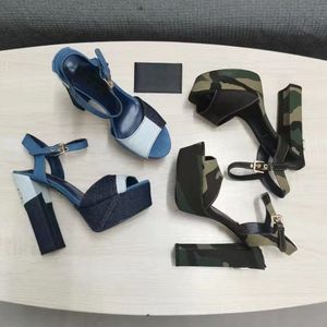 A113 Sandalen Designer Denim Plateauabsatz Damen Kleid Schuhe Mode Strass Schnalle 3D-Druck Dekoration Dicke Absätze Schuh 15 cm Hochhackige S ed